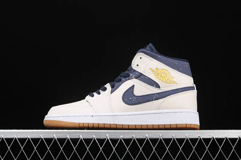 All categories Air Jordan Jordan series basketball shoes Air Jordan 1 Mid Air Jordan 1 Mid AJ1 Joe 1 mid-top raw rubber beige basketball shoes AH6342-104